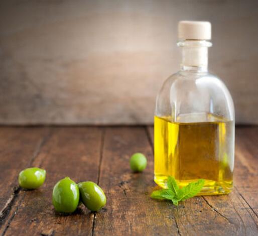 美容橄榄油商标注册属于第几类？