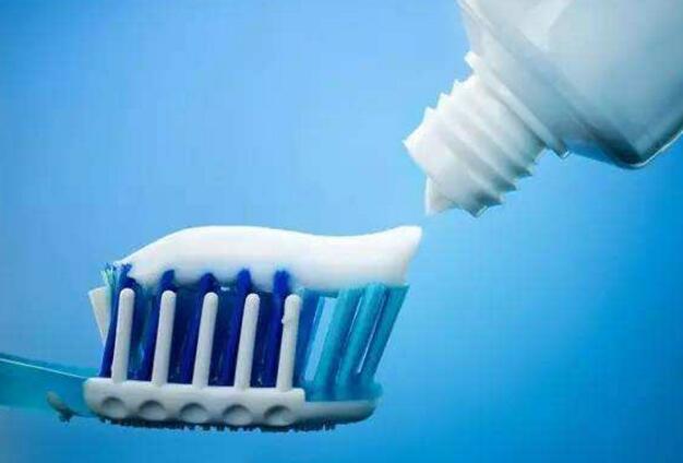 牙膏商标注册属于第几类？
